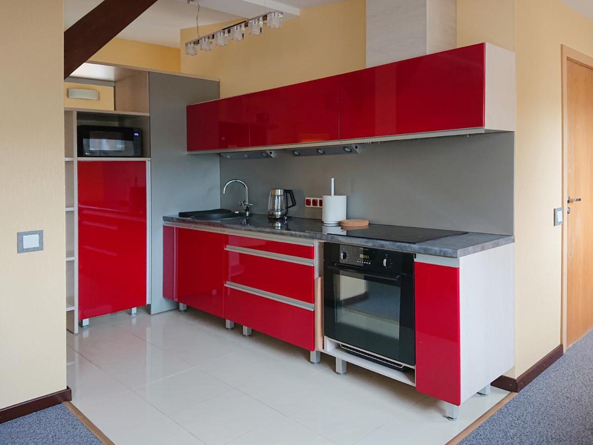 Riga City Center Quiet Apartment With Free Private Parking Luaran gambar