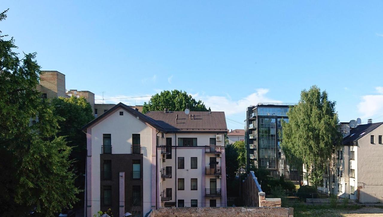 Riga City Center Quiet Apartment With Free Private Parking Luaran gambar