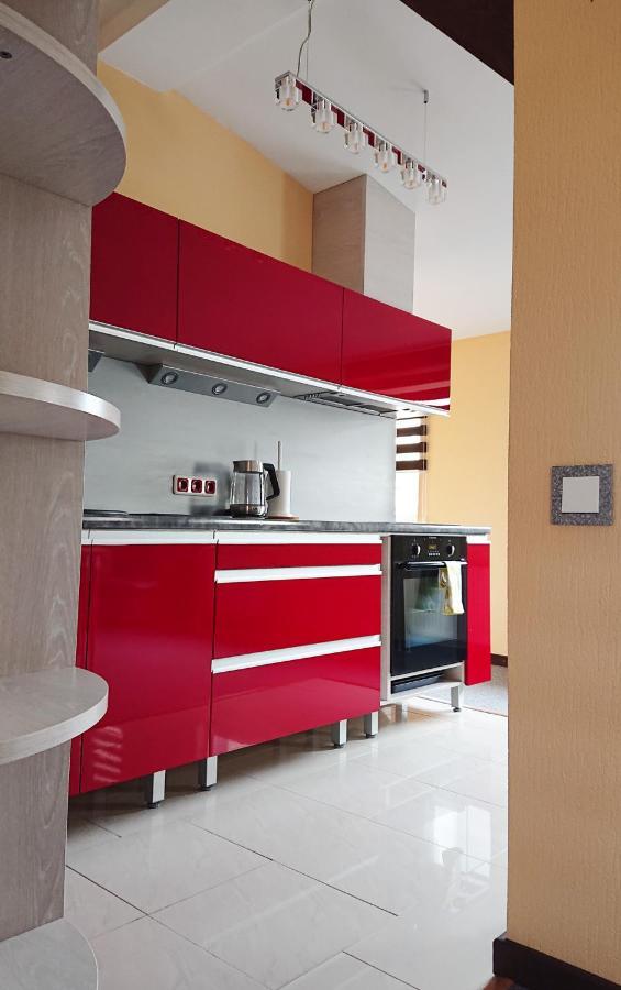 Riga City Center Quiet Apartment With Free Private Parking Luaran gambar